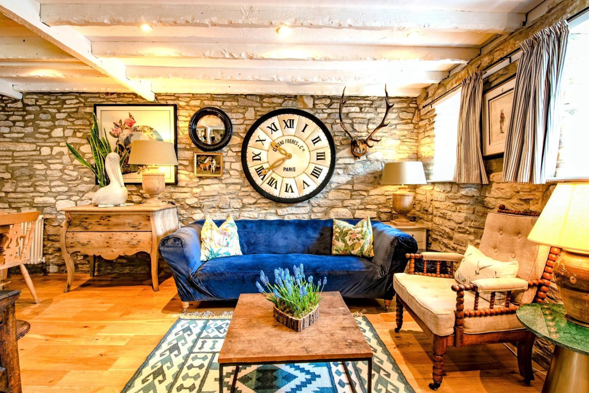 Cosy Little Hyde Cottage, Суонидж Экстерьер фото
